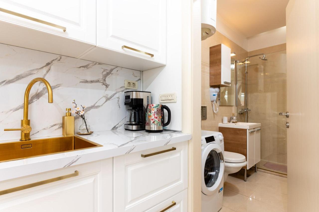 Luxa 5 Min Old Town, 10 Min Airport Appartement Trogir Buitenkant foto