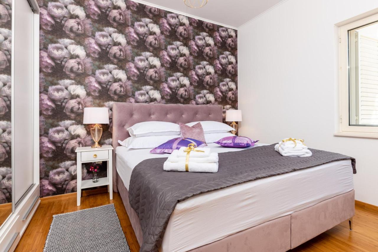 Luxa 5 Min Old Town, 10 Min Airport Appartement Trogir Buitenkant foto