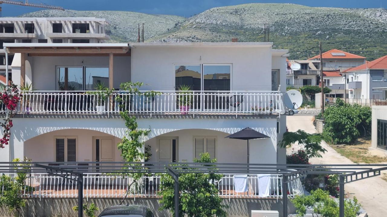 Luxa 5 Min Old Town, 10 Min Airport Appartement Trogir Buitenkant foto